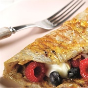 Egg and Red Currant Wrap