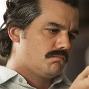 2015: Narcos (2015–2017)