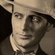 Manfred Kömpel-Pilot Actor