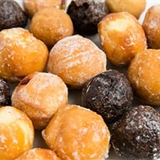 Dunkin' Donuts Munchkins