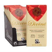 Divine Creamy White Chocolate With Strawberries 25% Cocoa