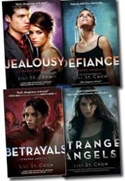 Strange Angels Collection (Lili St. Crow)