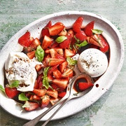 Burrata With Balsamic Strawberries