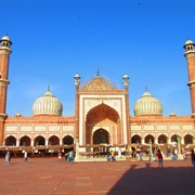 Masjid-I Jehan Numa, India