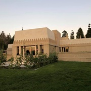 Visit a Famous House