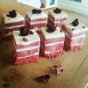 Beetroot Toasting Cake