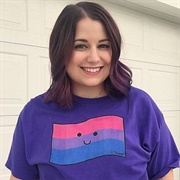 Jenna Teacake (Bisexual/Queer, She/They)