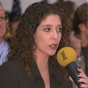 Keren Neubach (Bisexual, She/Her)