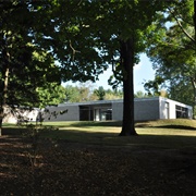 Richard and Geraldine Hodgson House