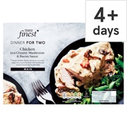 Finest Chicken in a Creamy Mushroom and Bacon Sauce