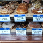 Louisiana: District Donuts Sliders Brew (New Orleans)
