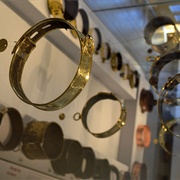 Dog Collar Museum