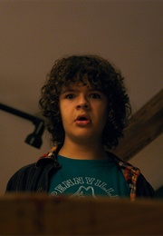 Dustin Henderson (1984)