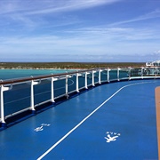 Run or Walk on Ship's Track