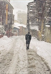 Istanbul - "Distant" (2002)