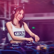 DJ Cantik