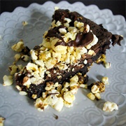 Brownie Popcorn Pie