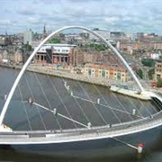 Gateshead Millenium Bridge