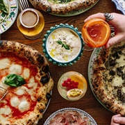 Eating at Italian Restaurants in the UK