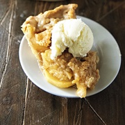 Hot Buttered Rum Apple Pie