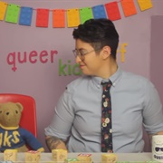 Lindsay Amer (Non-Binary, They/Them)