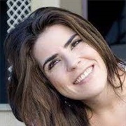 Tatiana Fernandes (Lesbian, She/Her)