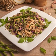 Pasta With Mushrooms and Asparagus