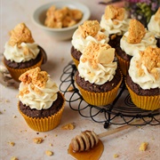 Honeycomb Cupcake