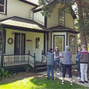 Indiana Dunes Logs to Lustrons Tour
