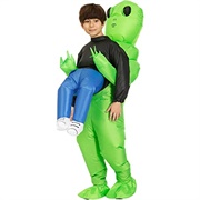 Alien Carrying Kid