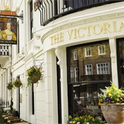 The Victoria, Paddington