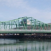 Grand Avenue Swing Bridge, New Haven