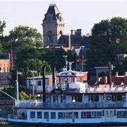 Hannibal, Missouri - Mark Twain's Childhood Home