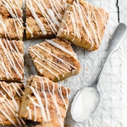 Cinnamon Roll Blondie