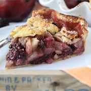 Blackberry Pear Pie