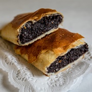 Poppy-Seeds Strudel
