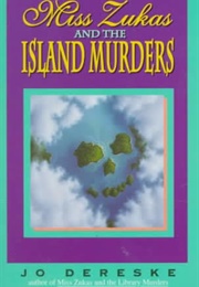 Miss Zukas and the Island Murders (Jo Dereske)