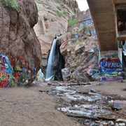 Rainbow Falls (Manitou Springs, Colorado)