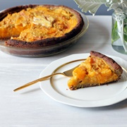 Ginger & Turmeric Peach Pie