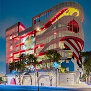 Museum Garage, Miami
