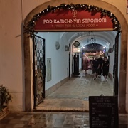 Pod Kamenným Stromom