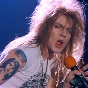 Guns N' Roses - Welcome to the Jungle (1987)