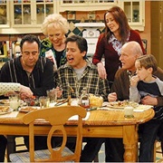 "Everybody Loves Raymond" - 32.9M Viewers