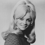 Barbara Mandrell