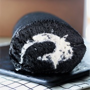 Black Roll Cake