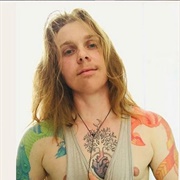 Jul Maroh (Trans Non-Binary, They/Them)