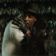 Dance off - MacKelmore Ft. Idris Elba