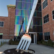 Igiant Fork Sculpture, Springfield, Missouri