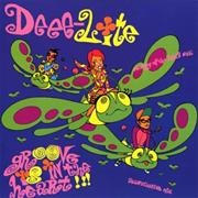 'Groove Is in the Heart' by Deee-Lite