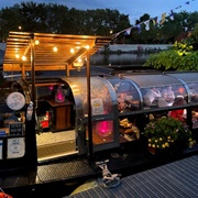 Canal Lounge, Montréal